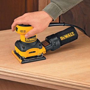 Máy chà nhám chuyên dụng Dewalt